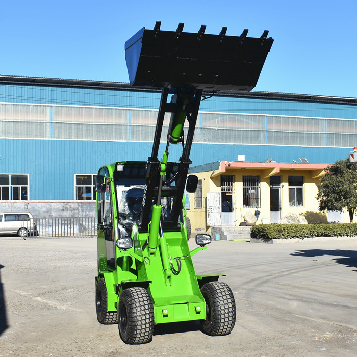 Küçük 4WD Teleskopik Yükleyici